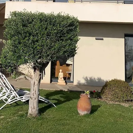 Casa de Férias Rez De Machja Vue Et Montagne à 2mn Port Sari-Solenzara