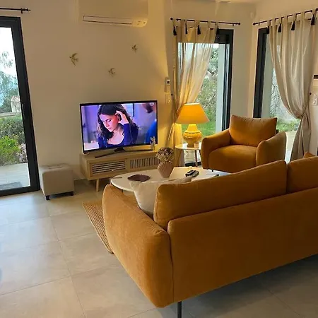 Rez De Machja Vue Et Montagne A 2mn Port