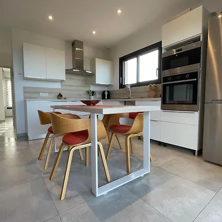 Rez De Machja Vue Et Montagne A 2mn Port