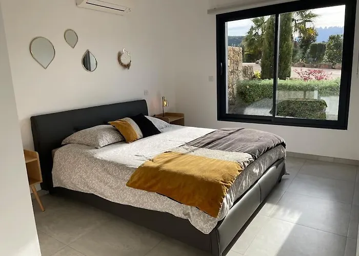 Rez De Machja Vue Et Montagne A 2mn Port Sari-Solenzara